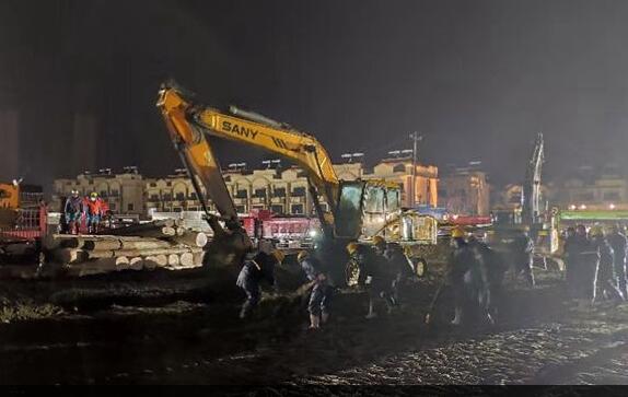 只爭朝夕，不負韶華